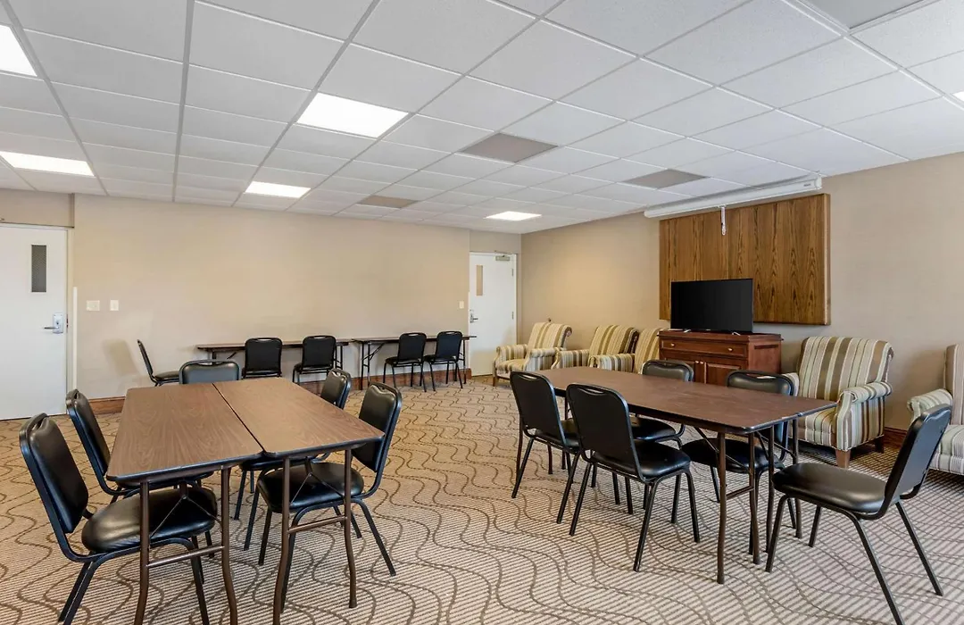 Comfort Inn & Suites Dover Near Speedway-1
