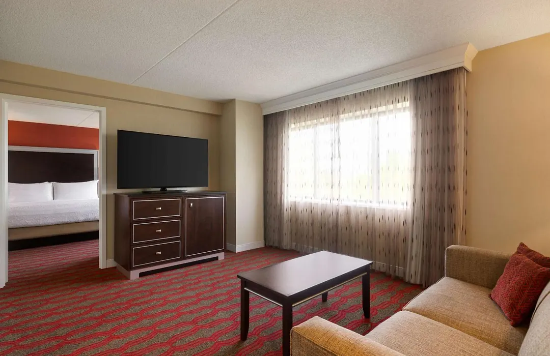 Doubletree By Hilton New York-Laguardia-1