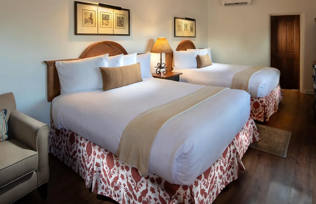 Pinon Court By La Fonda-1