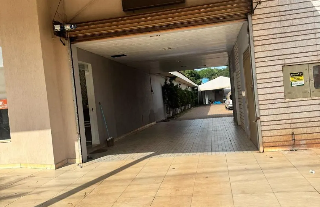 Big Hotel-1