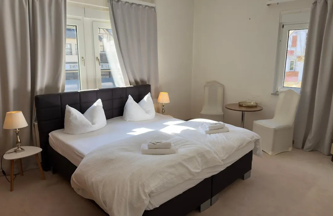 Hotel Zur schönen Aussicht-1