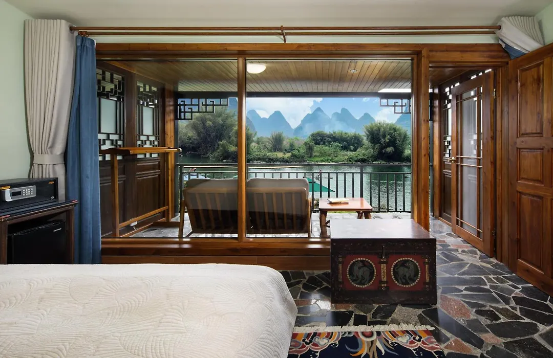 Yangshuo Mountain Retreat-1