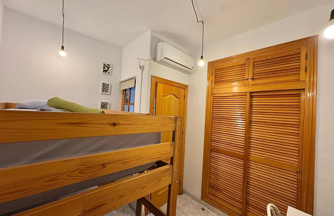 Habitacion En Calle Molino-1