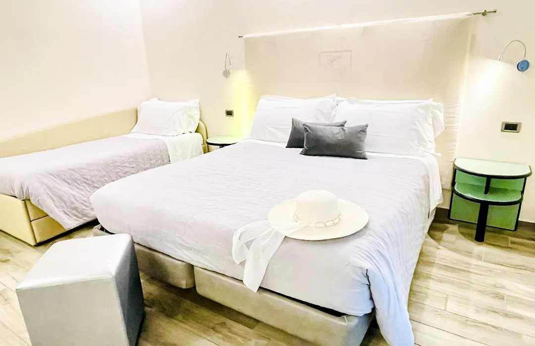 Hotel Tirsus-1