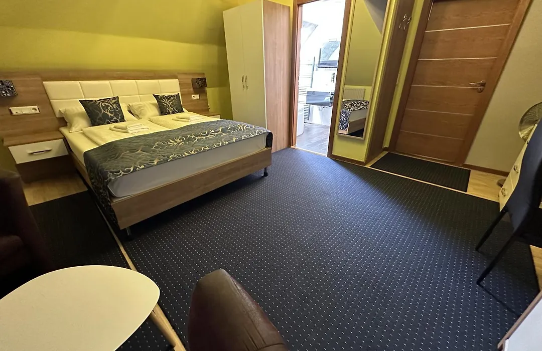 C&S Hotel-1