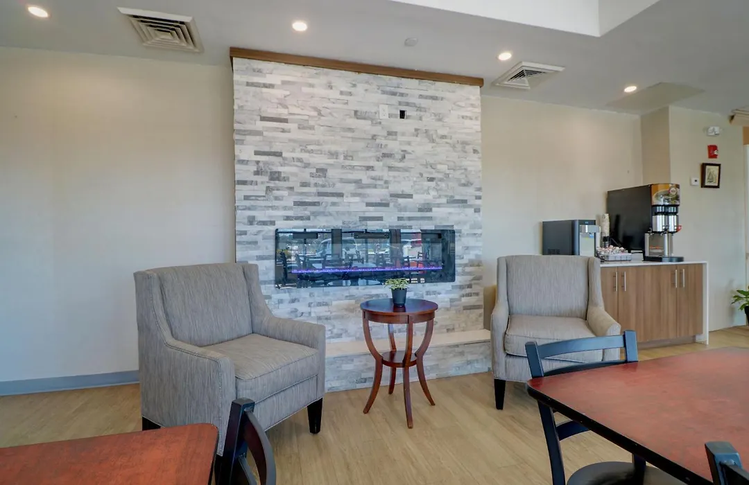 Anchorage Inn And Suites-1