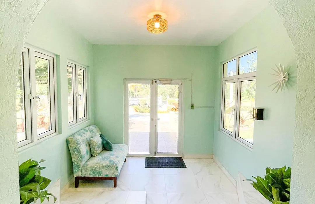 Golden Palms House-1