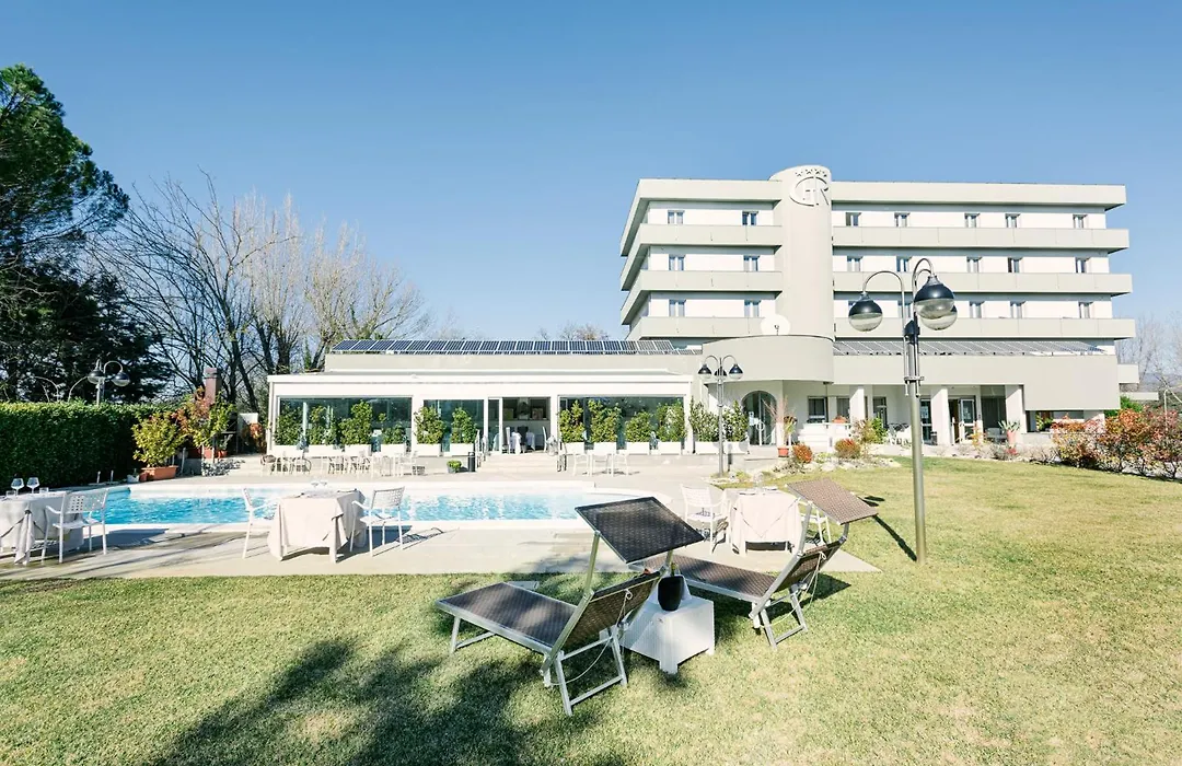 Hotel Garden Experience-1