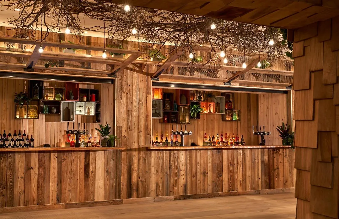 Treehouse Hotel Manchester-1