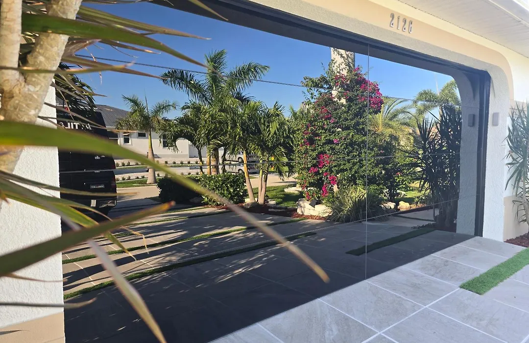 2 Private Cabanas With A Private Pool And Outdoor Kitchen-1