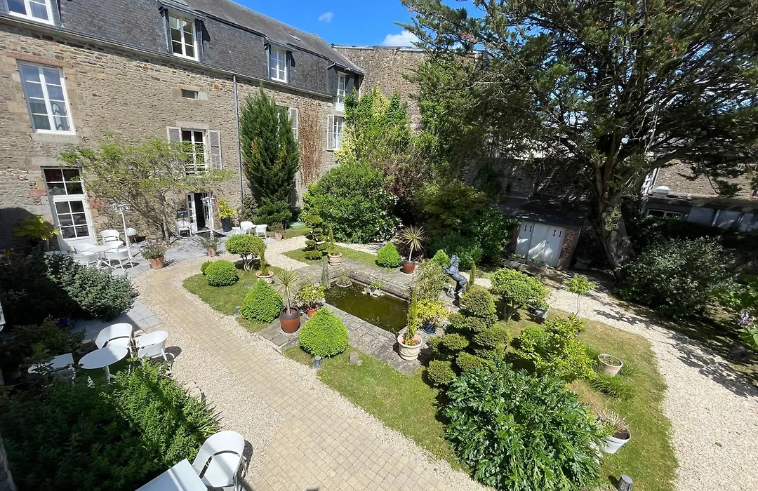 Hôtel Victor Hugo-1