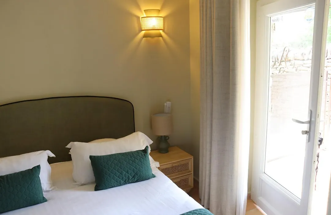 Mas Des Romarins, The Originals Relais-1