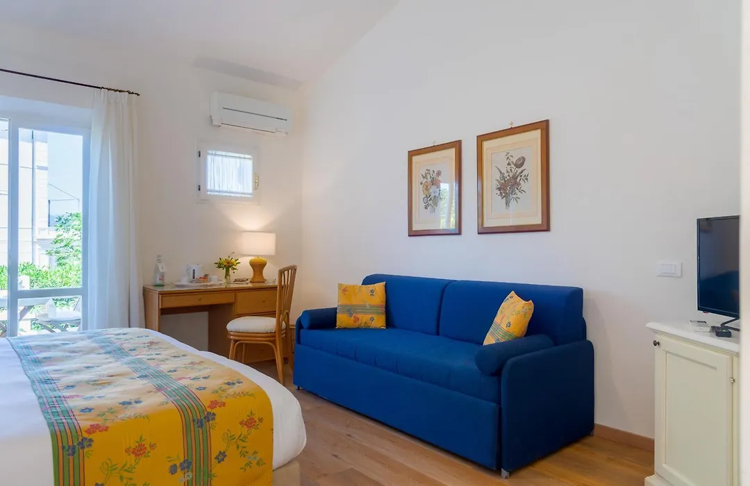 Hotel Villa Ottone-1