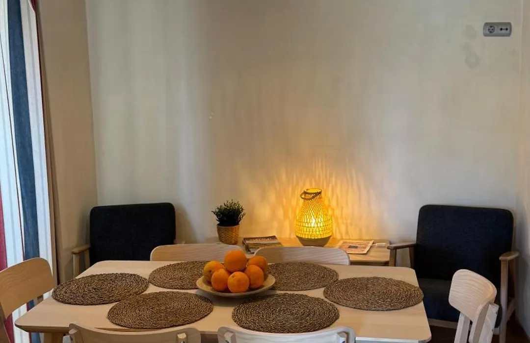 Margarida Guest House - Rooms Lisbon South By Rosado-1