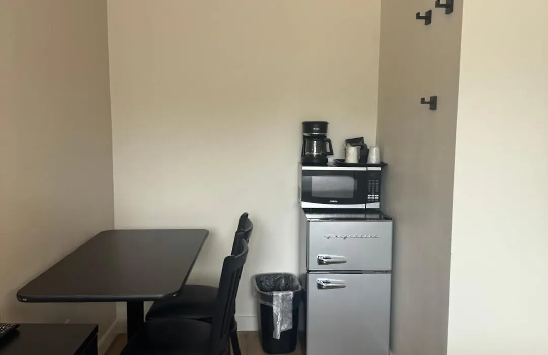 Richland Inn And Suites-1