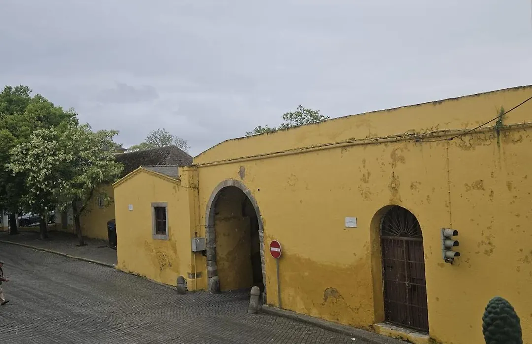Alcamim Guesthouse-1