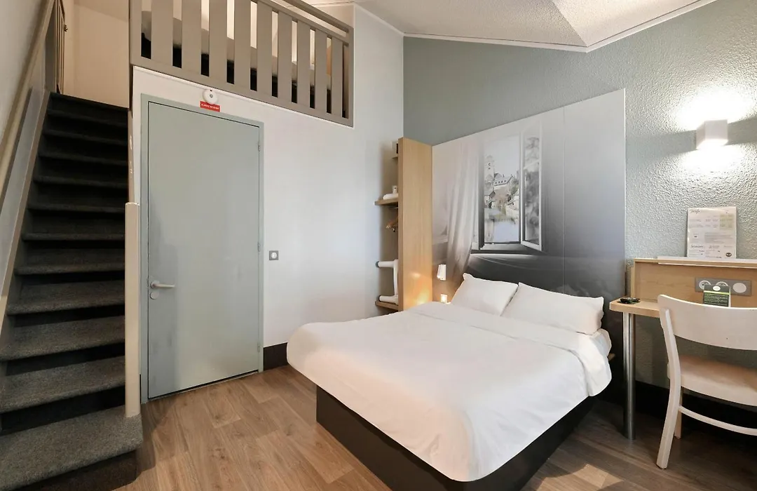 B&B Hotel Alencon Nord-1