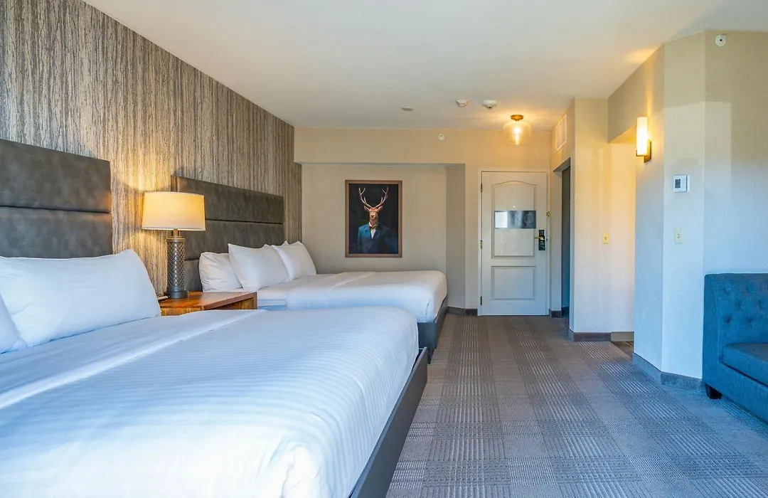 Cherry Valley Hotel-1