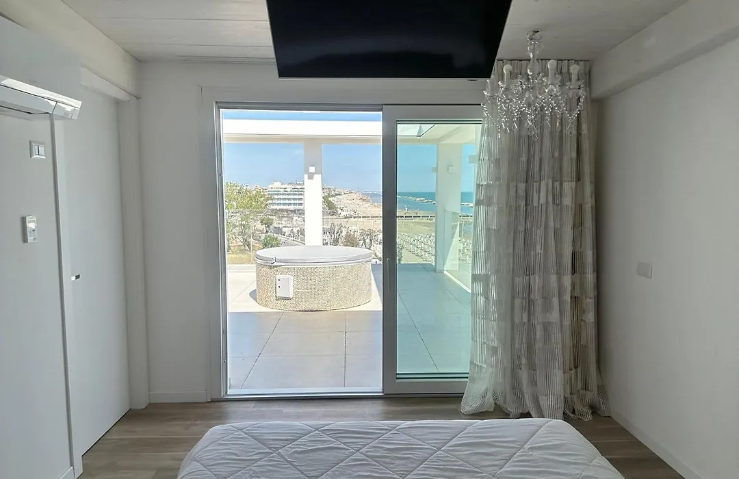 Miami Suite-1