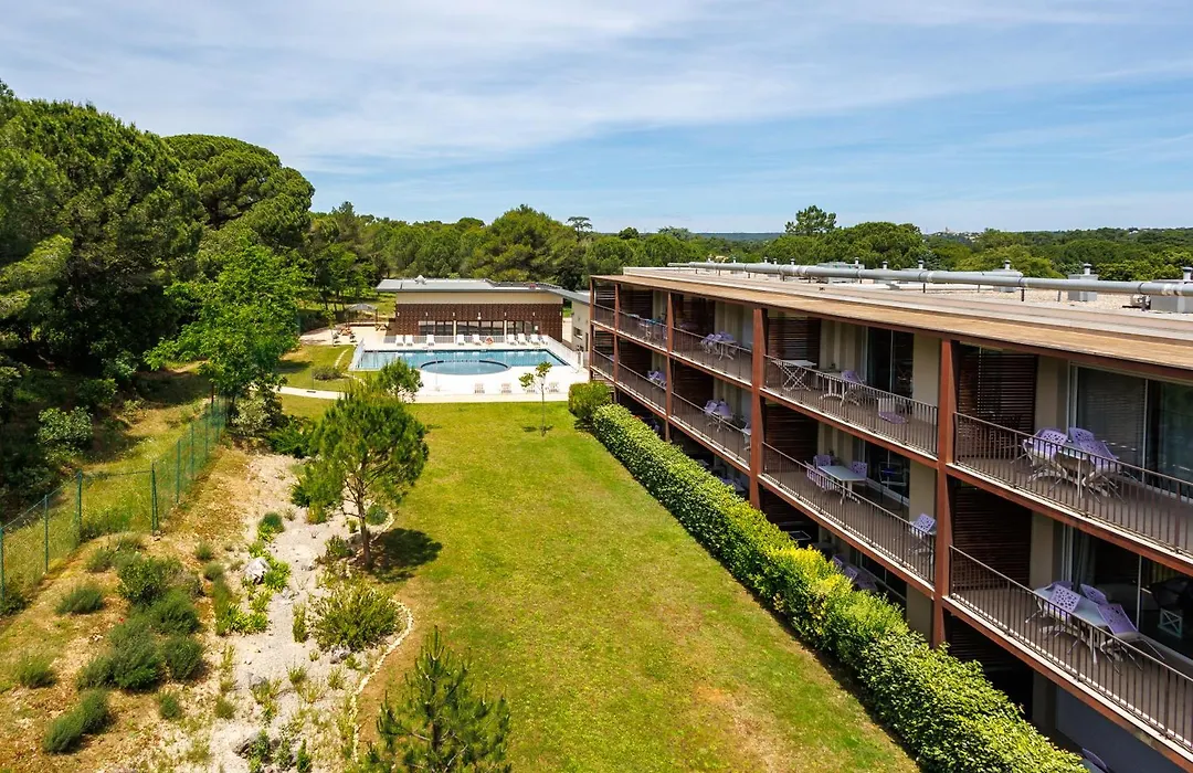 Residhotel Résidence Pont du Gard-1