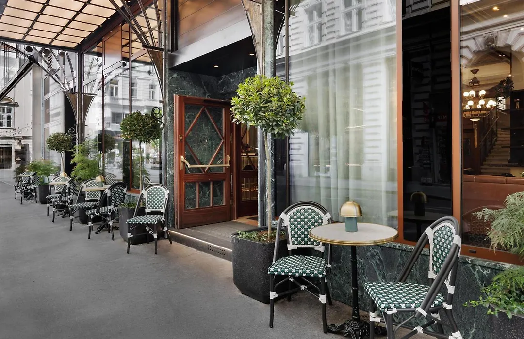 Hotel Astoria Vienna, Curio Collection By Hilton-1