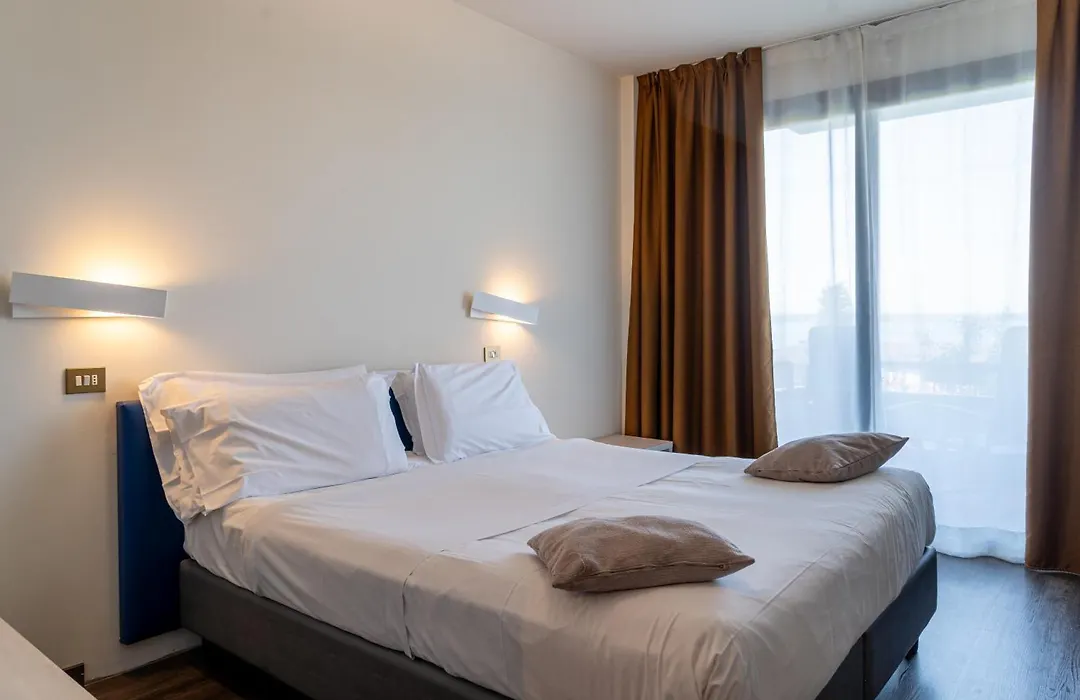 Hotel Desiree By Double Hospitality-1
