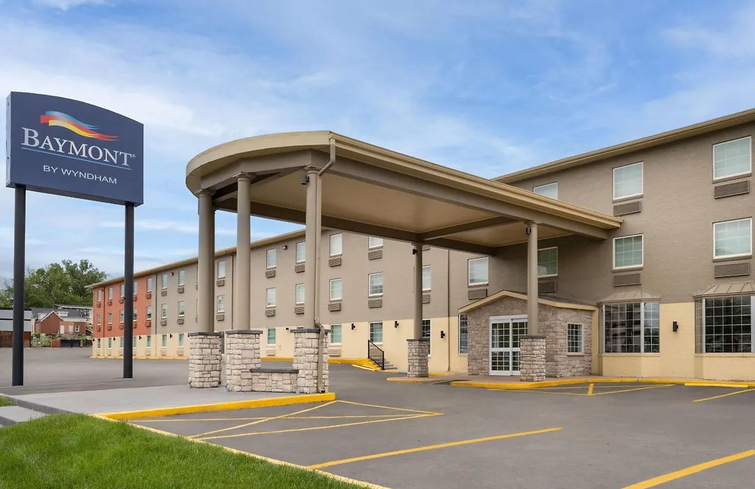 Baymont By Wyndham Jefferson City-1