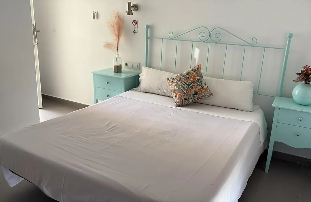Barbate Rooms Olehousing-1