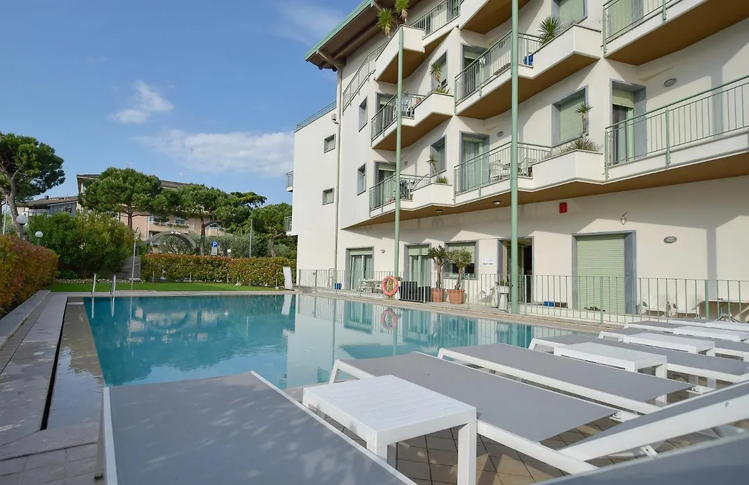 Residenza Miralago by Wonderful Italy-1