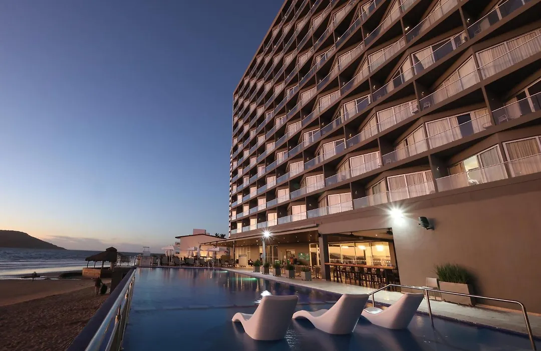 Holiday Inn Resort Mazatlan By Ihg-1