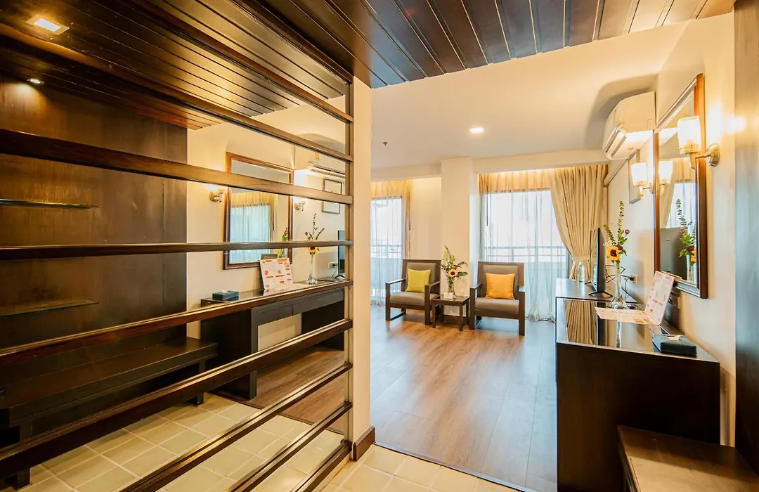 Sunbeam Hotel Pattaya-1