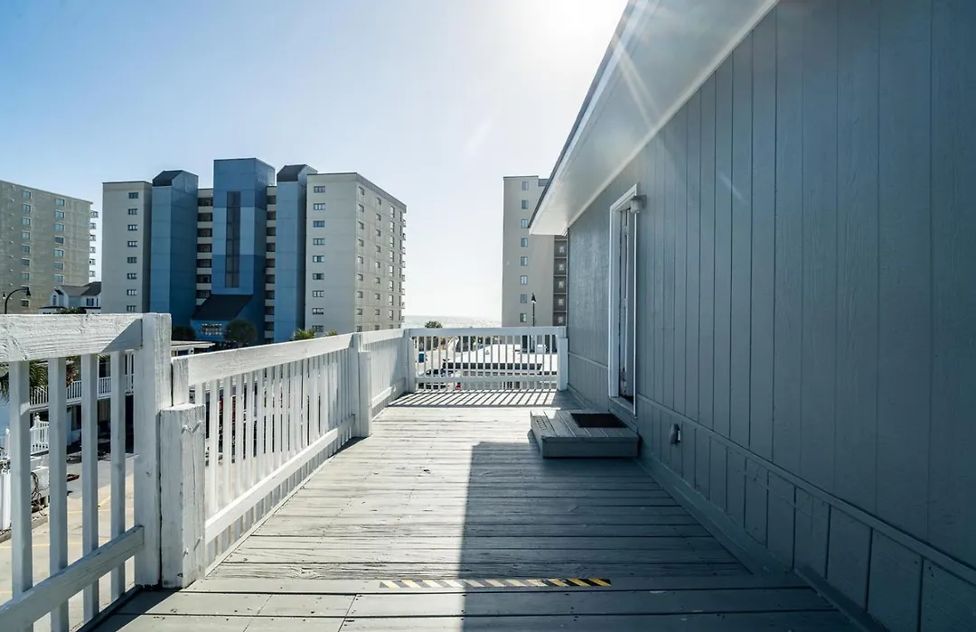 Atlantic Winds Condos-1