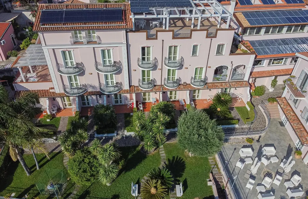 Hotel Ristorante Borgo La Tana-1