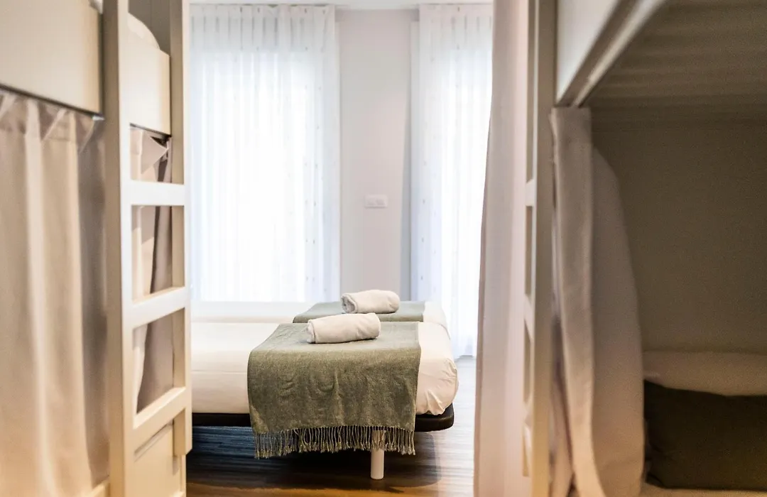 Hostel Charino-1