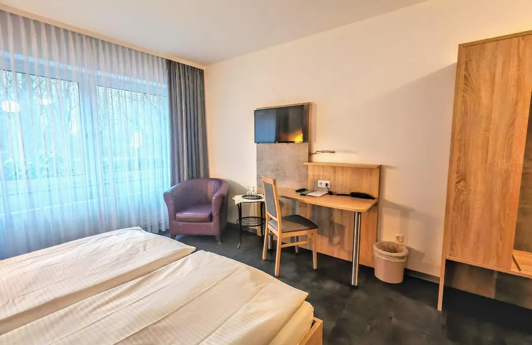 Hotel Ostfriesen Hof-1