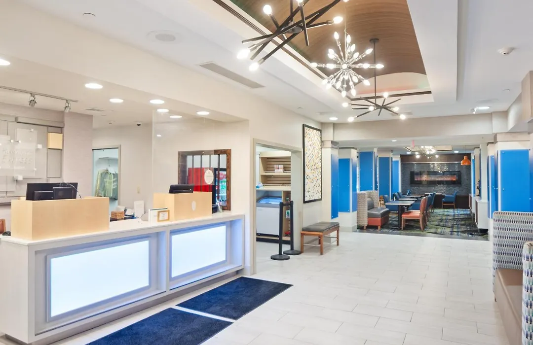 Holiday Inn Express And Suites Stroudsburg-Poconos By Ihg-1