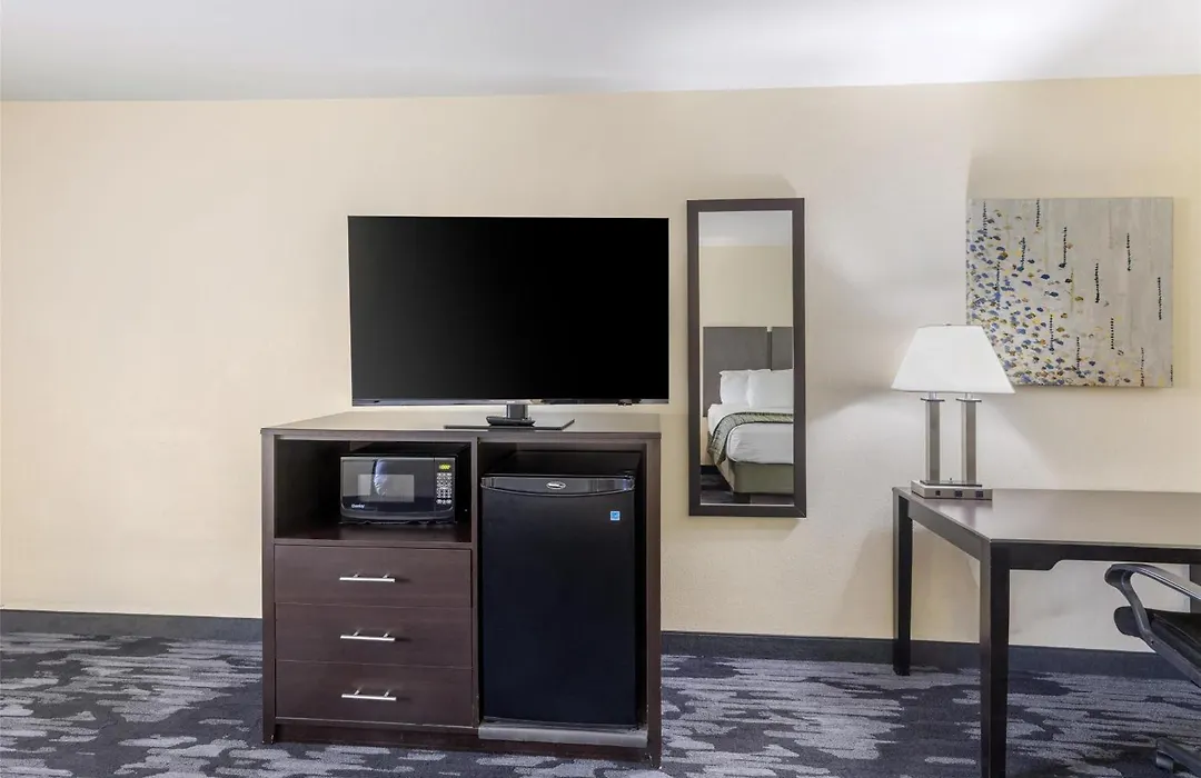 Best Western Parkside Inn-1