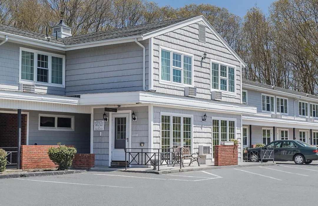 Rodeway Inn Waterford - New London-1
