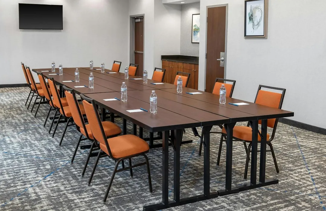 Fairfield Inn And Suites By Marriott Calhoun-1