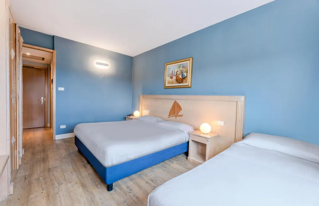 Grand Hotel Continental-1