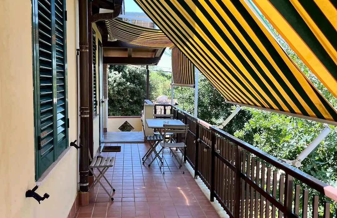 I Lecci Guesthouse-1