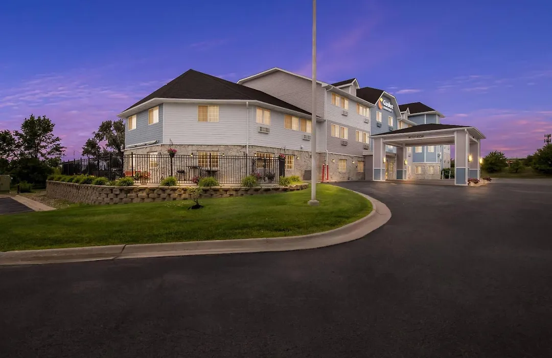 Comfort Inn & Suites Bellevue - Omaha Offutt Afb-1
