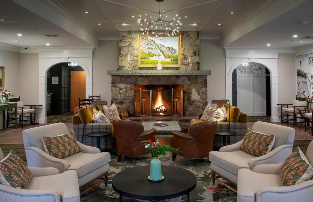 White Mountain Hotel And Resort-1