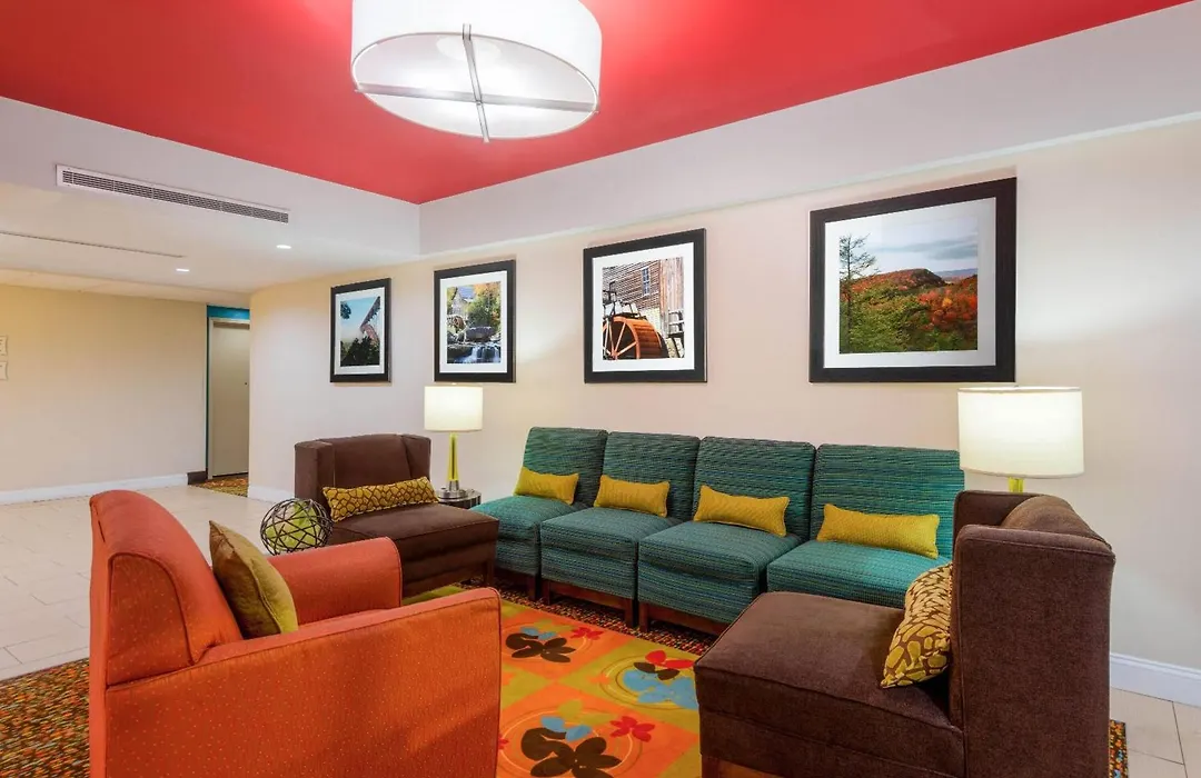 La Quinta Inn & Suites - New River Gorge National Park-1