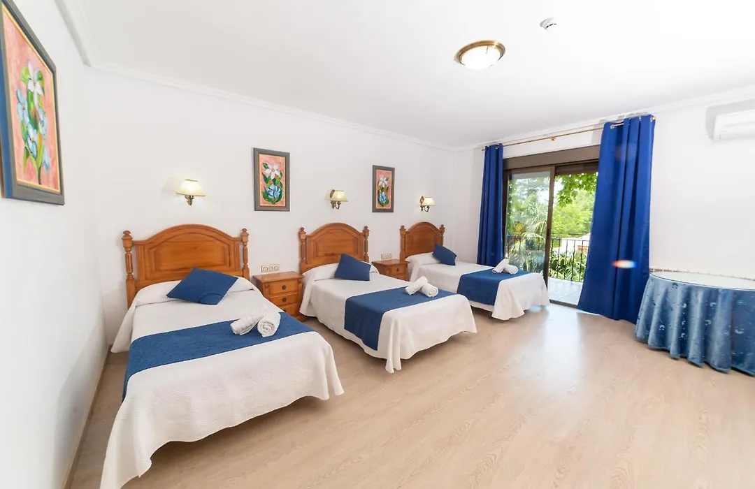 Hostal Los Rosales-1