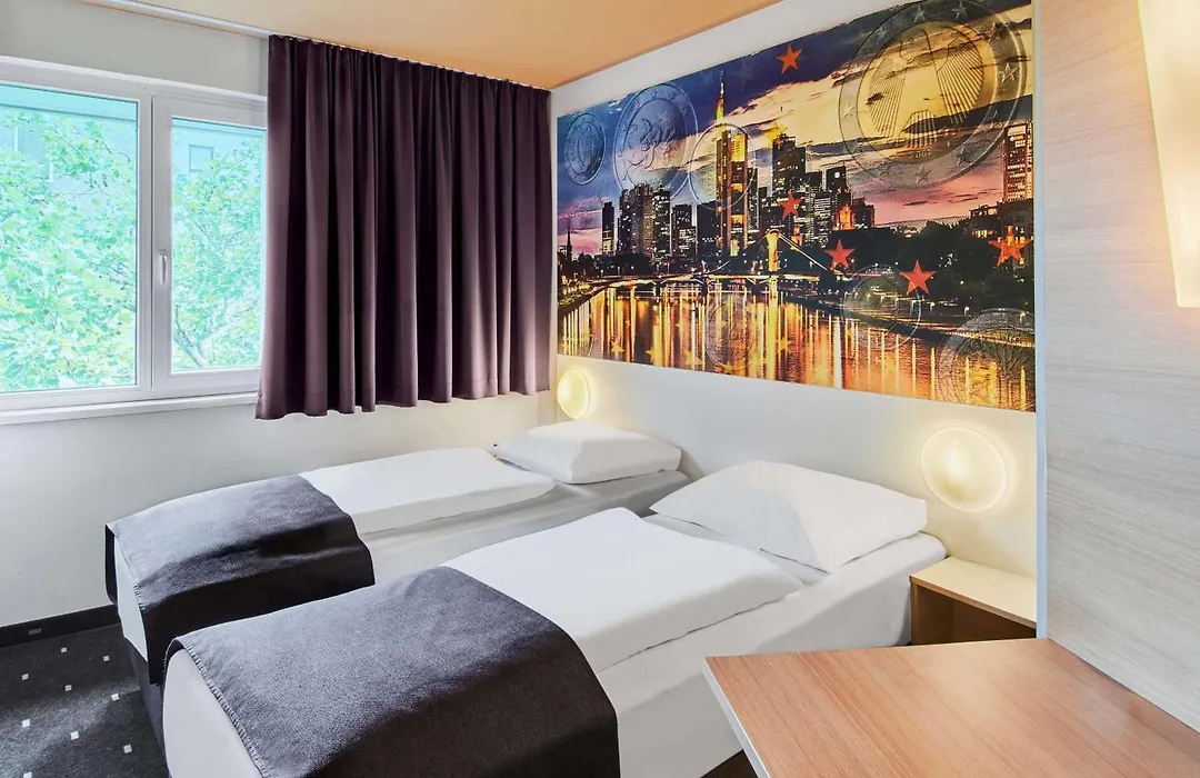 B&B Hotel Frankfurt City-Ost-1