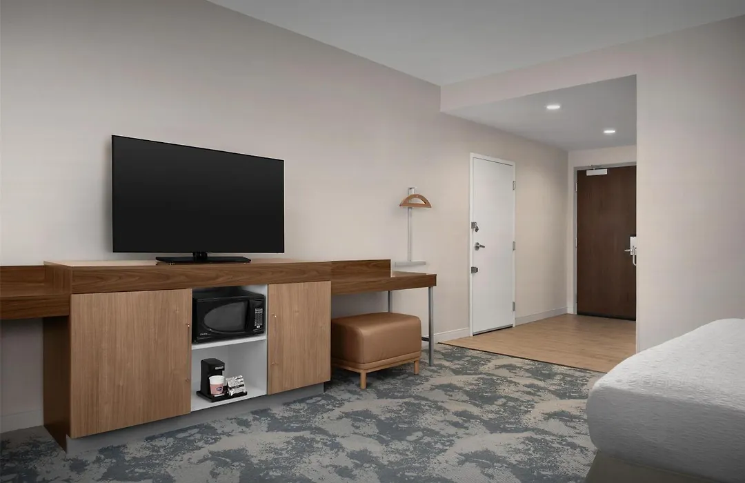 Hampton Inn & Suites Walterboro-1