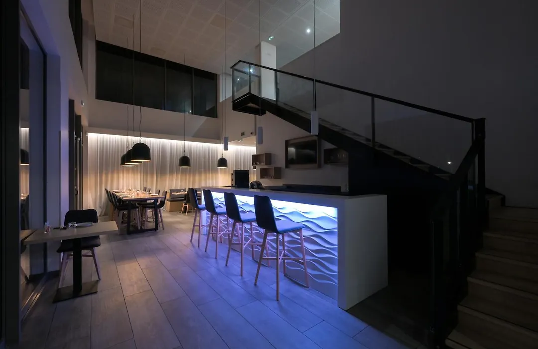 Nemea Appart Hotel So Cloud Lyon Gare Part-Dieu-1