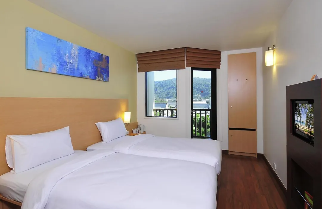 Ibis Phuket Kata-1
