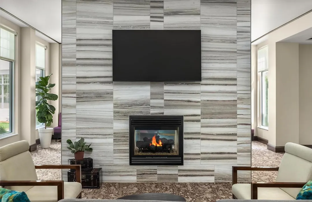 Hilton Garden Inn Ames-1